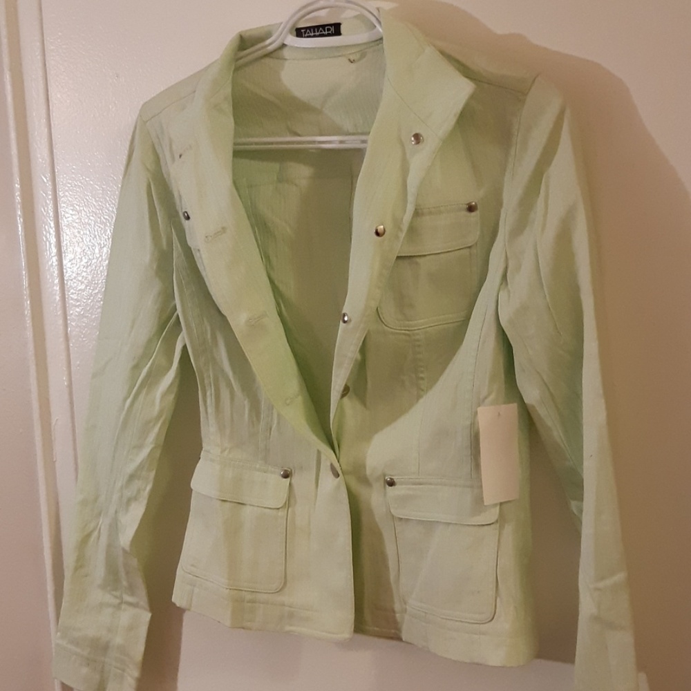 Tahari  blouse